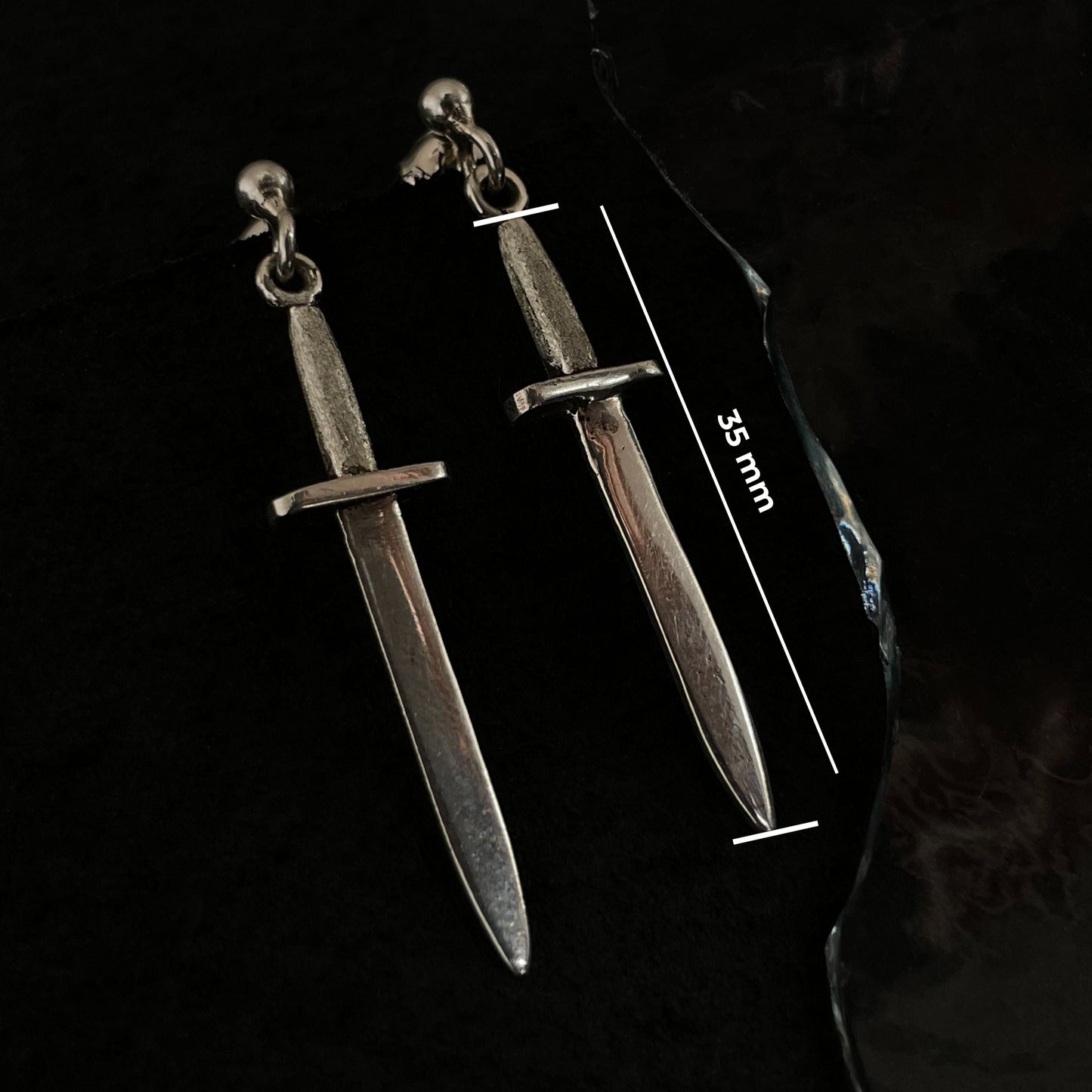 Silver earrings "Daggers of the Wind"
