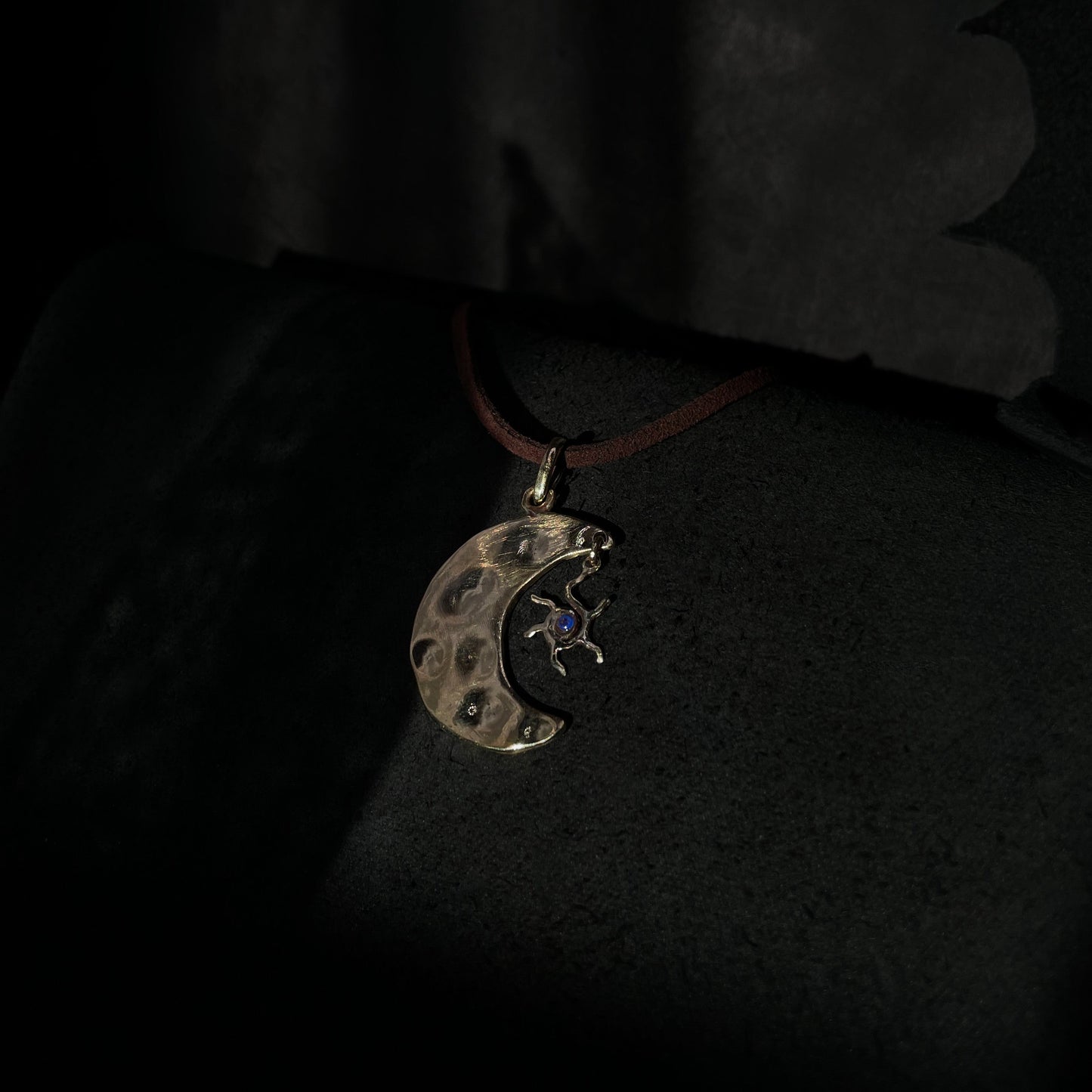 Pakabukas "Nakties šviesa"