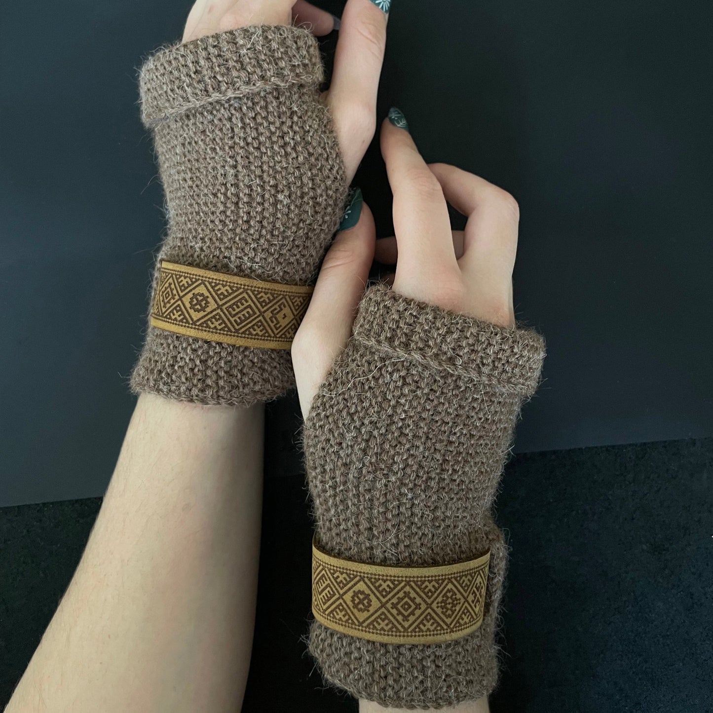 100% Alpakų vilnos riešinės