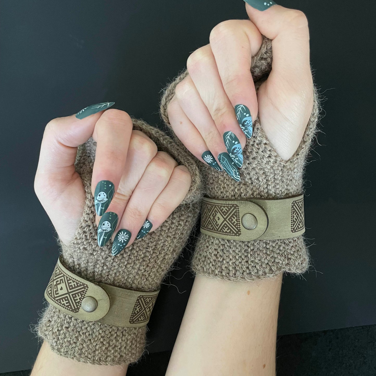 100% Alpakų vilnos riešinės