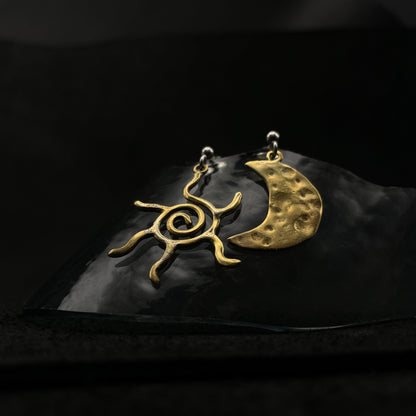 Auskarai "Diena ir naktis"