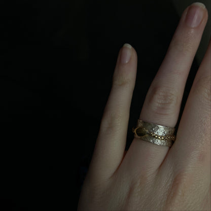Ring "Embrace"