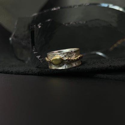 Ring "Embrace"