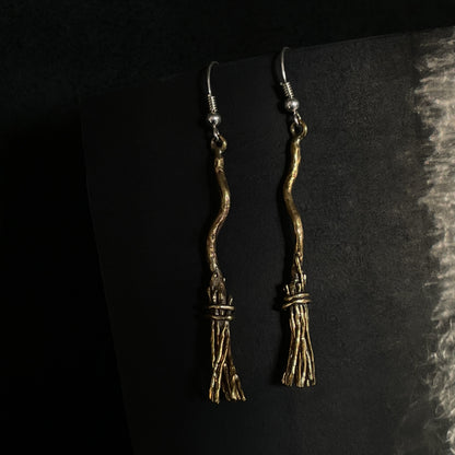 Auskarai "Šluotukės"