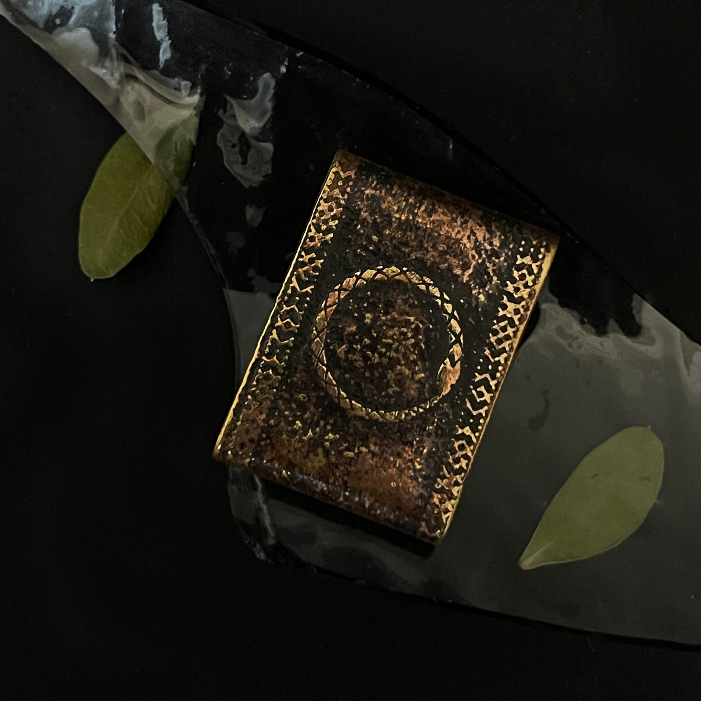 Įvairūs apyrankių aksesuarai